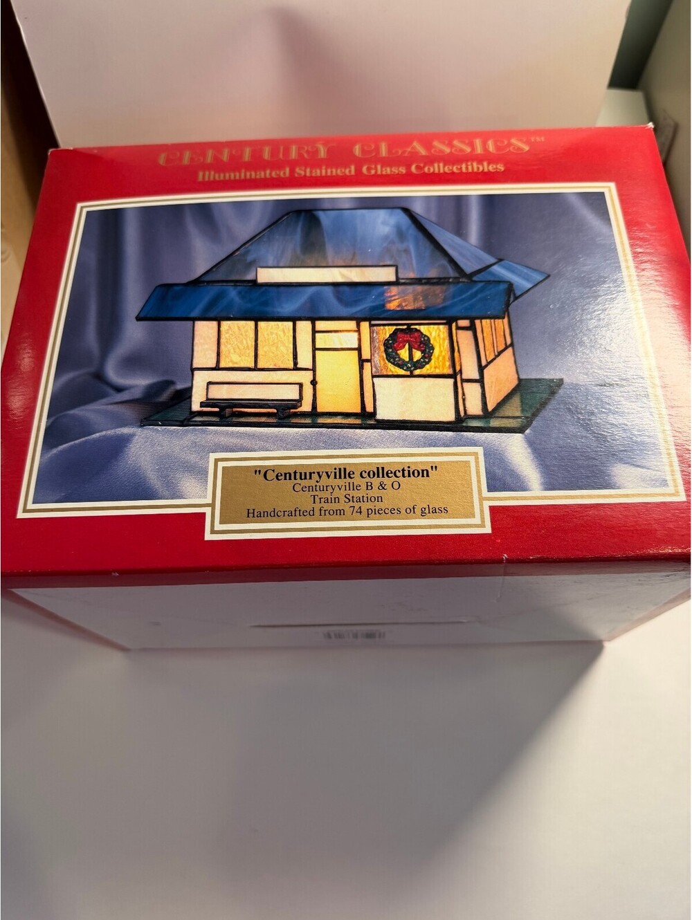 Century Classics Centuryville Station Illuminated Stained Glass Vintage Lamp